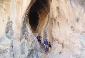 پاکسازی غار سیبکی کوه‌چنار