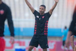 هافبک ۳۴ ساله پرسپولیس با هواداران خداحافظی کرد