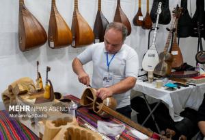 شالبافیان: ۵۰۰ هزار شغل جدید در صنایع دستی ایجاد می‌شود