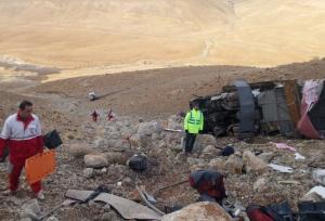 آخرین وضعیت حادثه واژگونی اتوبوس تهران–یاسوج؛۴ فوتی و ۱۷ مصدوم