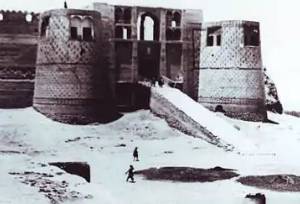 آغاز کاوش باستان‌شناسی قلعه تاریخی نهاوند 