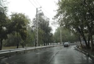 باد و باران در راه تهران