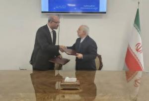 امضای یادداشت تفاهم همکاری بین ستاد دیپلماسی استانی وزارت خارجه و استانداری کرمانشاه