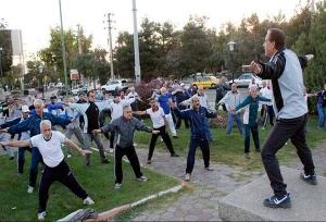 برگزاری همایش بزرگ ورزش صبحگاهی در زنجان