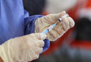 ۲ واکسن حیاتی تولید ملی می‌شود؛ جلوگیری از خروج ۱۰۰ میلیون دلار ارز