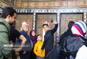 کاخ گلستان ظرفیت مناسبی برای حمایت از صنایع‌دستی دارد