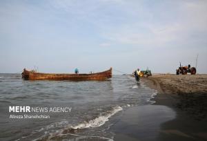 دادرس: خزر دوشنبه برای برخی فعالیت‌های دریایی با احتیاط مناسب است