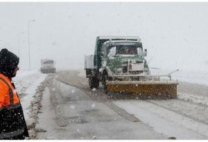 جاده بردسکن-سبزوار، کاشمر-کوهسرخ و درگز به قوچان به ‌دلیل شدت بارش برف و کولاک مسدود شد