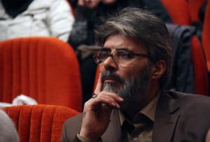 منصور انوری رمانی پنج جلدی درباره عاشورا می‌نویسد