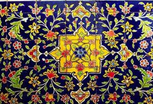 کاشی هفت‌رنگ؛هنر نگارگری بر خاک درقلب اصفهان