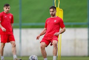 درگیری کاپیتان پرسپولیس با سرپرست آلومینیوم + فیلم