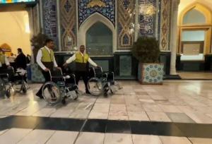 خدمات‌دهی جوانان کنگان در حرم مطهر رضوی