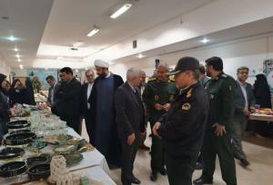 افتتاح نخستین نمایشگاه تولیدات و صنایع‌دستی دانشجویان خواف
