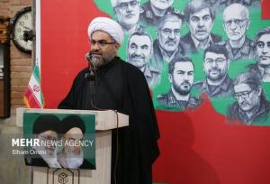 نام حسین(ع) مایه نصرت الهی و عزت ایران است