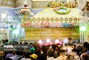 قم در سالروز میلاد امام رضا(ع) غرق نور و سرور است