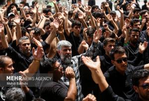 قم یکپارچه در ماتم دخت نبی مکرم اسلام و حرم بانوی کرامت غرق عزای فاطمی