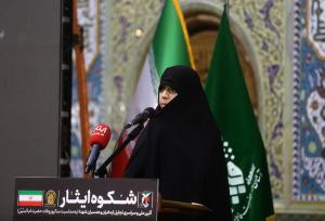 سلامی: زنان محور اصلی جنگ روایت‌ها و جدال رسانه‌ای دشمن هستند