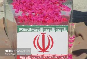 پیکر مطهر شهید گمنام در مهدیشهر تشییع شد