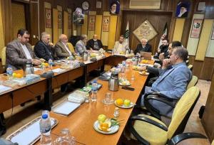 برای ساختن ایران، همه مردم و احزاب در تصمیم‌سازی حضور داشته باشند