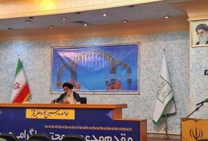 ائمه جماعات نقش محوری در تبیین ایثار و پاسخگویی به مردم دارند