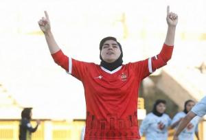 رونمایی از خرید جدید پرسپولیس/گلزن باتجربه به جمع سرخ پوشان اضافه شد