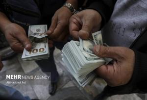 رفت و برگشت قیمت دلار در بازار آزاد؛ ثبات نسبی در بازار مبادله