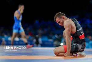 شکست کشتی‌گیر المپیکی در دور نخست انتخابی تیم ملی