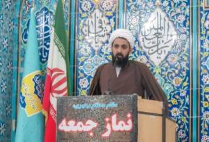 امام جمعه بندرچارک: ایران برای همه سناریوها آمادگی کامل دارد