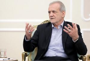 عکس خبرسازی که مجری آمریکایی به پزشکیان نشان داد
