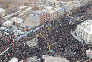 راهپیمایی یوم‌الله ۲۲ بهمن در تبریز آغاز شد