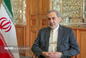 تناقض در گفتارهای ترامپ، از بی‌سر و سامانی حکومت آمریکا حکایت دارد