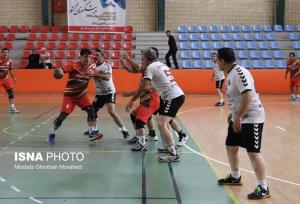آغاز مسابقات هندبال پیشکسوتان قهرمانی کشور در کرمانشاه