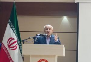 یونسی: نماز باید از عادت به عشق و بیداری در جامعه تبدیل شود