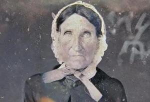 زنی که ۵۰۰ سال پیش اینترنت و ارابه‌های بدون اسب را پیشگویی کرد