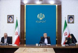 پزشکیان: نباید مشکلات تهران را به قزوین و سمنان منتقل کرد