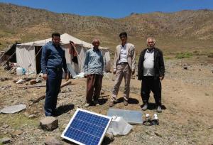 توزیع ۱۲۰ دستگاه پکیج برق خورشیدی بین عشایر اردل