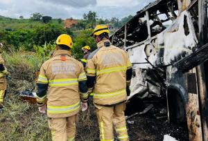 تصادف بزرگراه در شمال شرقی برزیل ۱۱ کشته برجای گذاشت