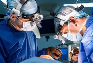 دکّان‌داری برخی پزشکان با انتشار تصاویر بیمار، غیراخلاقی و قابل تعقیب است