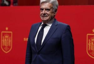 تعلیق رئیس فدراسیون فوتبال اسپانیا ۲ روز پس از فتح یورو!