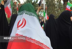 راهپیمایی ۱۳ آبان در روستای سنی‌نشین عنبران آستارا