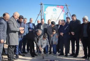 کلنگ‌زنی اقامت‌سرای بیماران در سمنان؛ خدمت به دردمندان ماندگار است