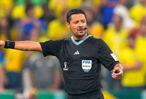 فغانی از نمایش خداداد عزیزی اعلام انزجار کرد