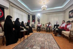 دیدار صمیمانه مسئولان هلال‌احمر با خانواده سپهبد سلامی