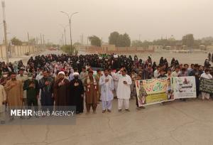 ایستادگی در طوفان؛ مردم جلگه چاه‌هاشم راهپیمایی ۱۳آبان را برگزار کردند