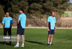 سرمربی سپاهان: به حمایت هواداران تا آخرین لحظه نیازمندیم/ اخباری را ۲ تا ۳ ماه در اختیار نداریم