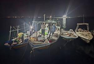 دو شناور غیرمجاز ترال در جاسک توقیف شد