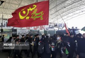 کاروان خدام الحسین از منطقه ۱۸ پایتخت عازم مهران شد
