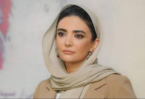 خداحافظی لیندا کیانی با بغض‌ از خانه‌ ۲۱ ساله‌اش