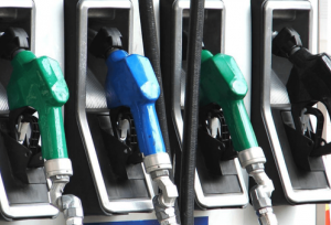 مجلس مصوبه بنزین ۳ نرخی را تصویب کرد