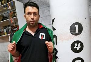 آتش نشان مازندرانی رکورد مشت زنی استقامتی را شکست